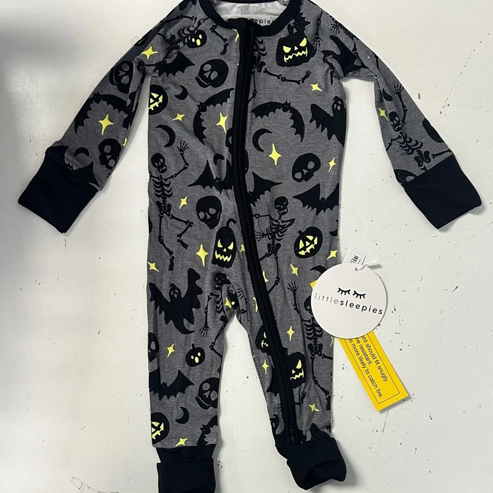 Little Sleepies Gray Glowing Ghouls Zippy 3-6m NEW Halloween - Picture 1 of 4